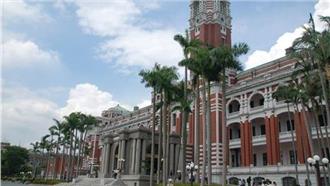 年初曾開車衝總統府　男今府前欲自焚