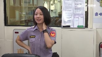 正妹女警網路爆紅　神似女星柯佳嬿