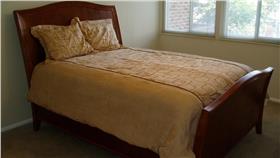 床／Joel Kramer／https://www.flickr.com/photos/75001512@N00/198784420/in/photolist-w8Nj2-9n1hCb-a9nQDq-5ums3d-7DoUqV-4sBd8K-8BpkzR-iyPFA-4oRFy4-66nKo3-8BsqYf-76h41M-9kwqR-8BsqGU-7L6j6i-8Bpeqx-8BsmtA-8Bpeti-8Bsm6L-8BpemX-8Bsojd-9fbD9s-8Bpese-2Us4yR-9TXBKZ-8BssmW-4cPRzW-8BsmGU-8BpkJV-cS9Eo-c8Uzwb-jxCewR-6TvCxn-dvn2Tb-8Bc9Dk-p5wKuh-8QLF8Y-4cQu3N-8BpjFa-7AnD8Q-9f8vPn-4SkgpR-6mKF2L-8xssw7-6eS7oT-a9nRcU-4LWjia-6qk7HX-edhGp-7DsGZm/