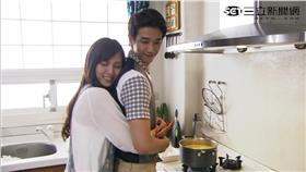 《他看她的第2眼》