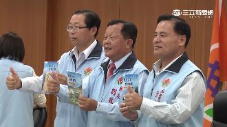 劉政鴻「印政績」　砸380萬印專冊