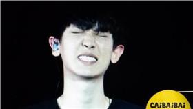 EXO燦烈-翻攝自@____CAIBAIBAI微博