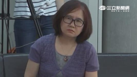 大學老師竟能在課堂用民調結果教書？