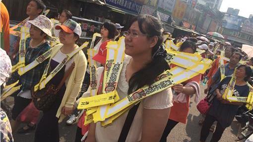 農曆七月到了！都城隍揪團夯枷？