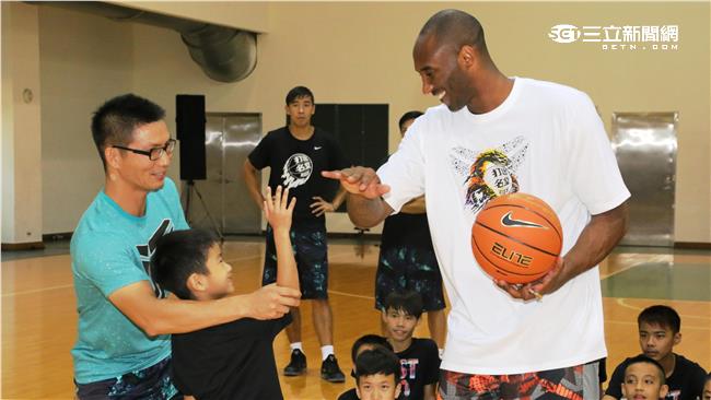 「黑曼巴」Kobe本週日造訪寶島