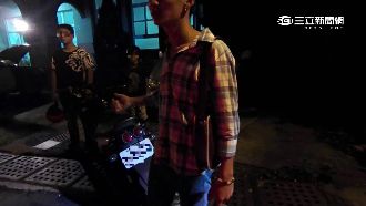 無照三貼被抓　少年嗆警：又不是重罪