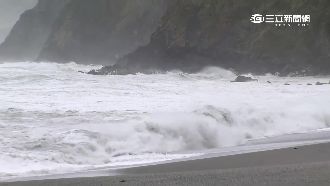 內埤灣陡降型海灘　一步之差跌海溝