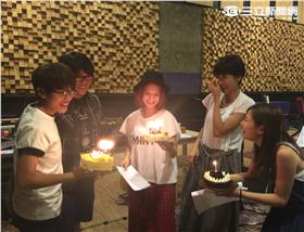 郭靜慶生 福茂女朋友