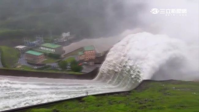 凱米颱風炸雨！全台水庫進帳曝　17座洩洪