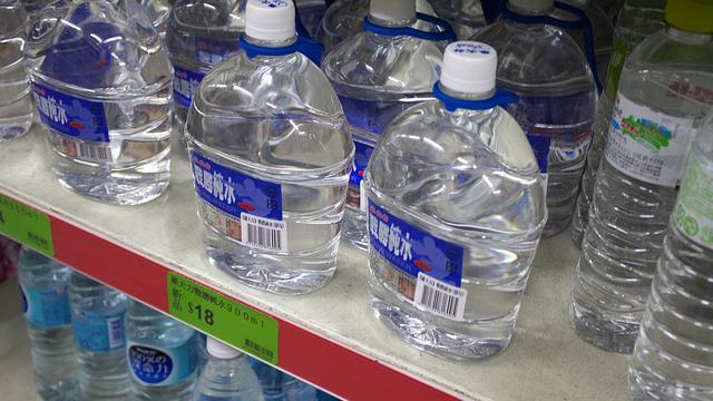 學校賣「摩鐵水」　險害學生家庭革命