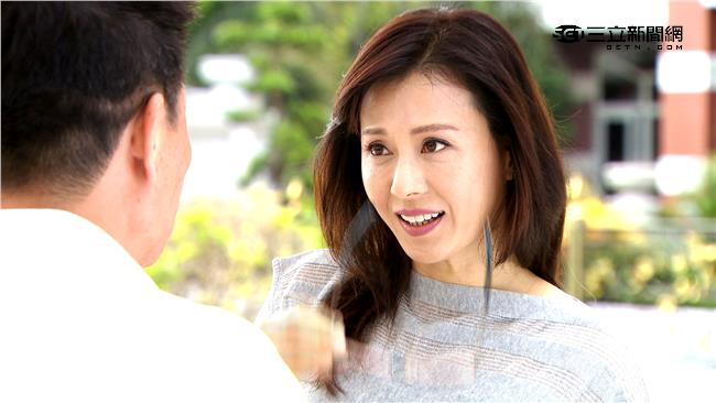 《軍官．情人》女皇涂善妮今晚登場！