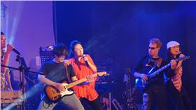 黃中岳　圖／翻攝自《Farida Faridaguitar》臉書