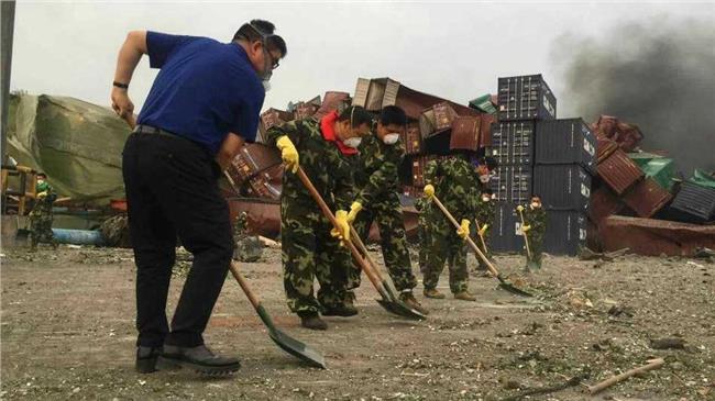 陳光標為救災中毒　網友：用生命作秀