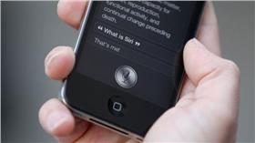 Siri、iPhone／BCC