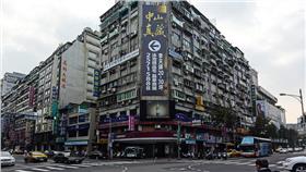 房價,房市,房地產／flickr-m-louis-https://www.flickr.com/photos/m-louis/16362426199/