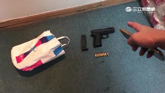 大白天攜槍討債　老闆娘右肩中彈送醫