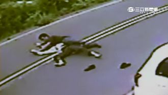 不滿不被晚輩尊重　男竟持刀砍同事