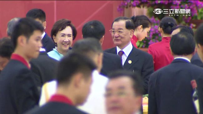 連戰辦金婚宴　朱王郝避之唯恐不及？