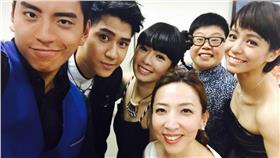 陳玉珊

翻攝臉書
https://www.facebook.com/frankie.chen.official/photos_stream