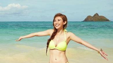 愷樂在家愛解放32C奶　只穿小褲褲