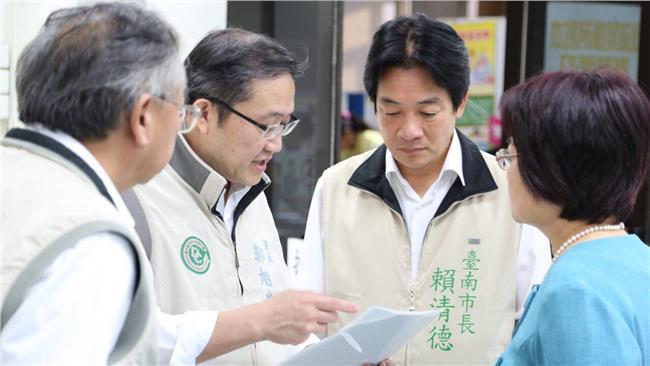 登革熱失控　邱毅：賴神只顧封里長嘴