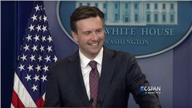 笑翻！敘利亞問題　Siri這樣說／圖翻攝自YOUTUBE
https://www.youtube.com/watch?t=34&v=3EB7w7p7c1g