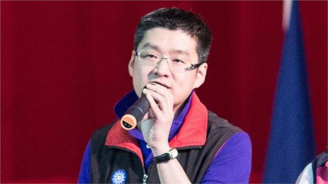 徐弘庭道歉了：願放棄言論免責權！