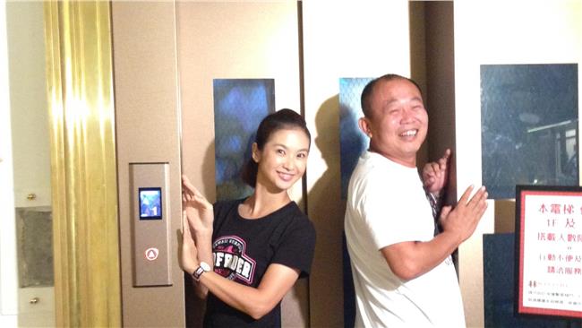 鄭志偉陳曉菁　逛台南最早百貨公司？