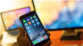 手機
翻攝flickr
https://www.flickr.com/photos/ekigyuu/15242619474/in/photolist-pdWpJ3-9cFUeq-9gxgfQ-9A6hRm-9cFTPG-7vu4Uq-98TeeE-PFtcq-u14NaF-gXosmZ-4Cf4Az-79pV2A-9RDmZc-21GNjR-9cCLmt-dhBqNw-dfsfrH-piemrq-p3MivT-9eFzBZ-785Af1-vSTfhh-9cFQxE-9d7Hic-9tRA4D-24JZXQ-n62zWk-8ekHNY-h7xMb9-9fK69A-9t75Yf-9heMYh-79BQ43-awFLri-gXoaux-9daPrW-myRkgv-avHR5C-9cCLzg-7fDyu6-9dBudS-gdDS5i-9yuX22-6NKetZ-9zrYy7-8mpYgC-7RAPCK-9H923x-ptLLzE-9EYmF5