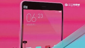 迎戰蘋果！小米4C自拍超方便