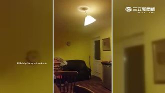 「阿飄」大鬧廚房？吊燈搖晃水桶噴飛