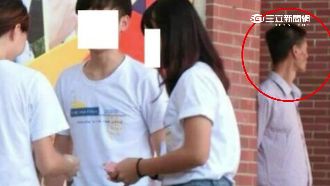 大學生迎新遭偷包　團體照意外拍到賊