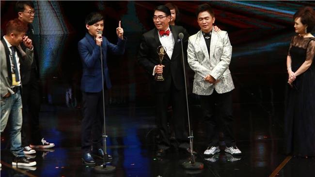 音樂榜上榜敲鐘嗆：謝謝評審勉為其難