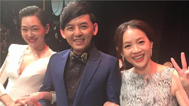 捐助醫護！小S、曾寶儀6年後又同框