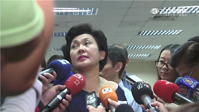 現身挺柱　董淑貞暴怒：我言行沒失當