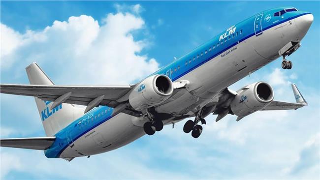 3萬英呎高空開錯「門」　英男險釀禍