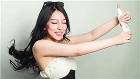 防曬-翻攝自FLICKR
https://www.flickr.com/photos/insertmaga/8941200722/in/photolist-eC6Zt9-347ZNR-ohen7f-72eCei-NNFSv-kAzi5-eC3RHa-eC3Riz-eC3QTP-eC3Qr4-eC71gN-4Rn8p6-4Rn8ex-4RrjS3-4Rn7SH-4LVnp6-4x7FHz-81YNrd-8fQpqM-8u54E4-7eqKUE-4oCJxd-aiSRXq-aiQ3dR-6t3agi-3bKczh-JhbzT-3bEFBX-JTRXP-eFfrfe-iow1af-3kepjh-4PGTDd-5hA5Ci-5poUhd-2vWd11-Vu8xH-L7yZX-Uaf6s-kAzEx-6E8RBh-kAzB2-mxi7c-k75uF-5WKaS9-kAAhV-6zpGDf-4Fxhg7-2i51S3-dKtC