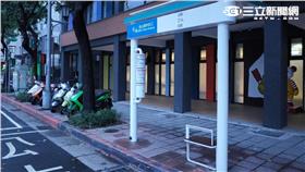 設計之都 公車站牌 16:9 (圖／記者林敬旻攝)