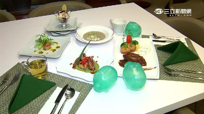 西餐廳推「小英餐」　就算賠本也要挺