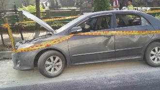 不滿催租！惡房客撂人燒車　打到昏迷