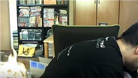 火勢開始燃燒。（圖／翻攝自みっとYouTube）