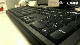 鍵盤、電腦(孫振威攝16:9)