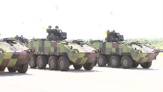 雲豹甲車裝備爛！立委：機件中國製造