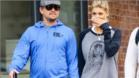 李奧納多
翻攝每日郵報
http://www.dailymail.co.uk/tvshowbiz/article-3252321/Leonardo-DiCaprio-new-love-Kelly-Rohrbach-stroll-hand-hand-NYC-rare-public-display-affection.html
