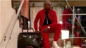 梅威瑟,炫富,拳王（圖／翻攝自Floyd Mayweather臉書）