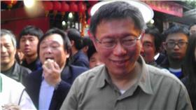 王世堅,柯文哲,行動派出所,佞臣,邱豐光▲圖／翻攝自柯P後援會臉書