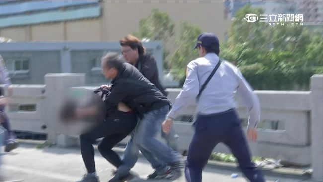 小三避不見面　男自殘反傷到警