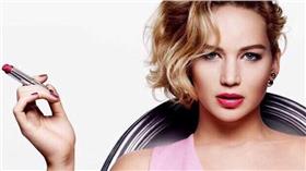 珍妮佛勞倫斯／臉書