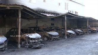 男子輕生自焚　女星母的百萬名車遭殃