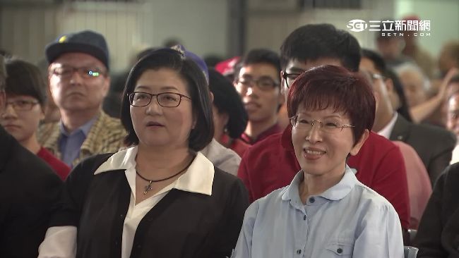累積能量爭黨魁？洪秀柱開講見鐵粉